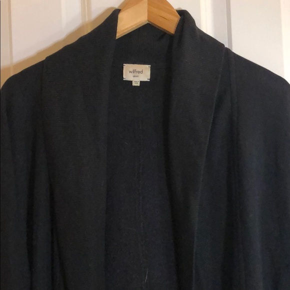 Cardigan - Picture 2 of 5